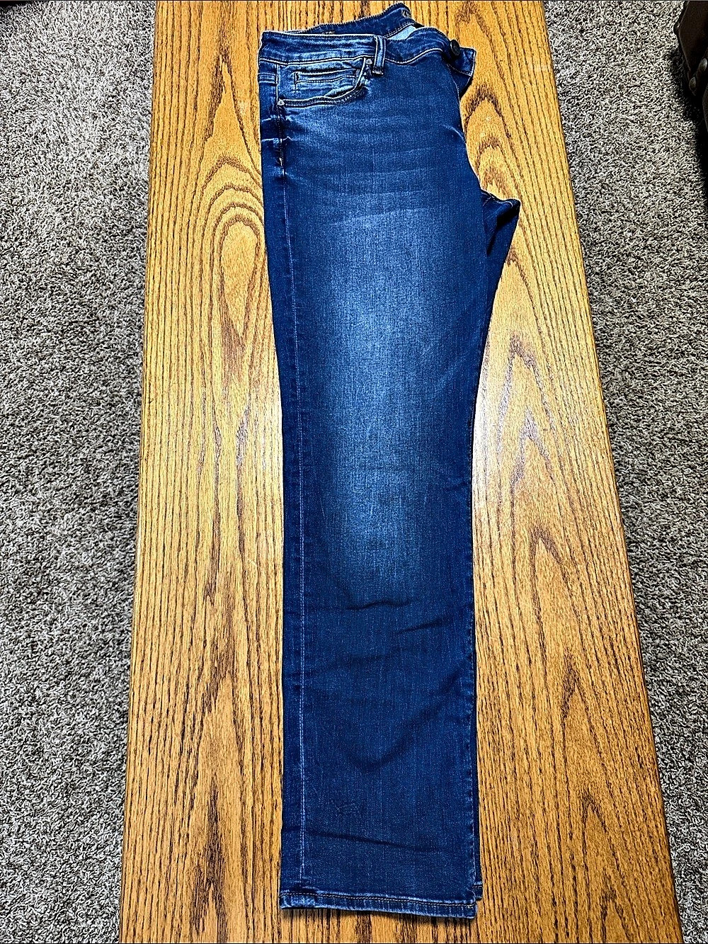 KUT from the Kloth Boyfriend Jeans size 12